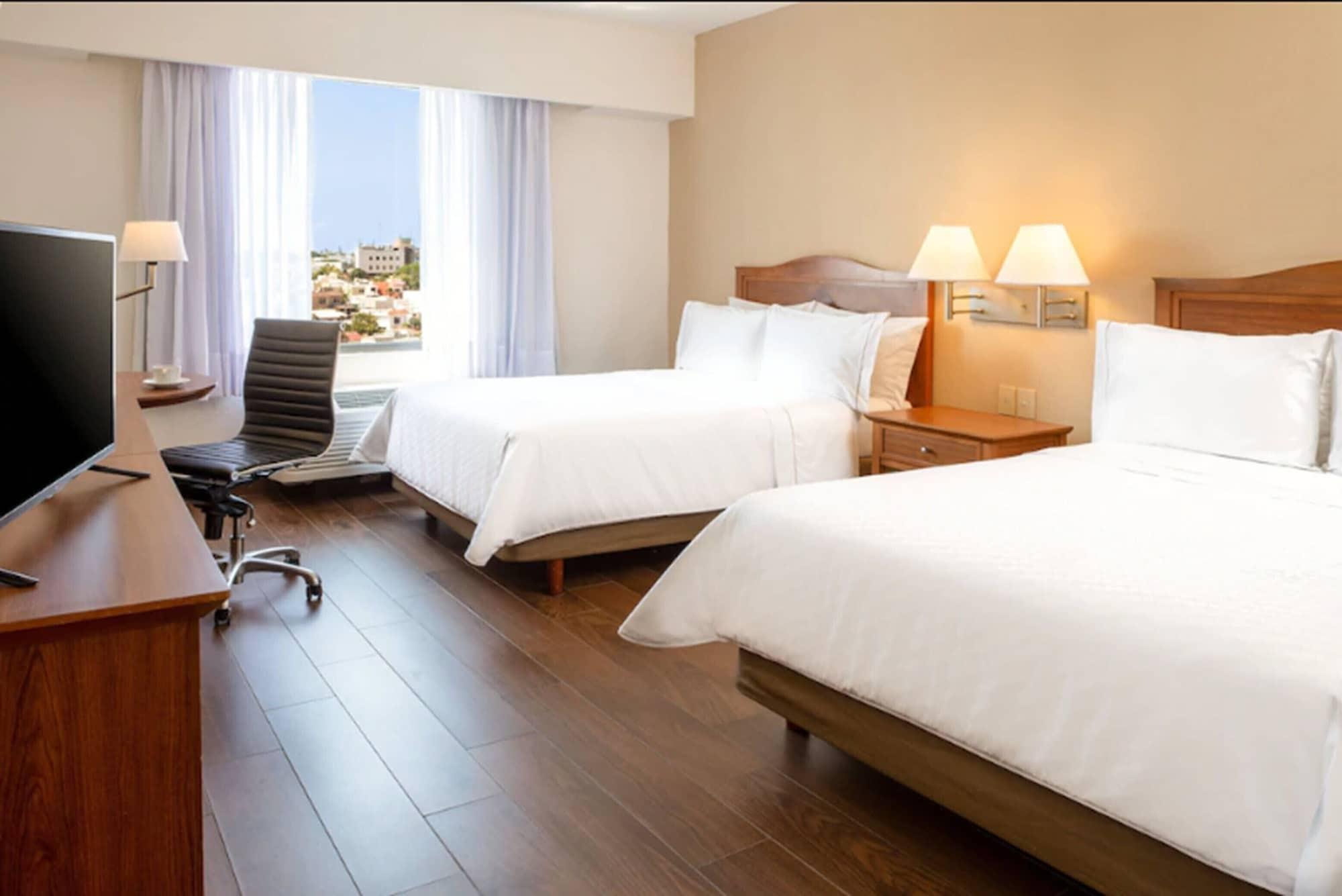 Fiesta Inn Тампико Экстерьер фото