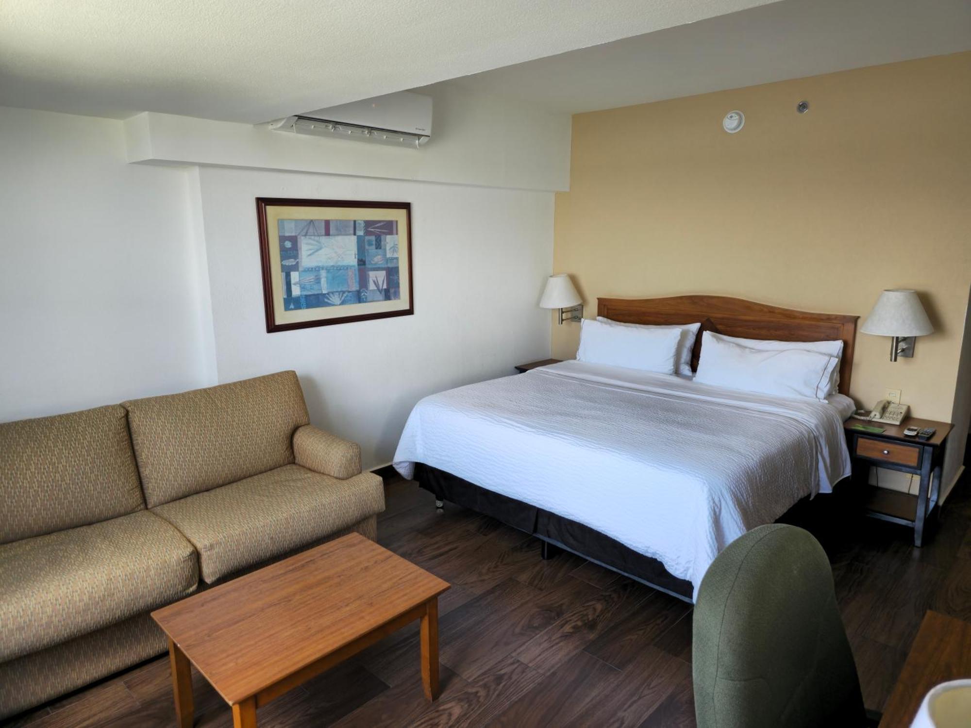 Fiesta Inn Тампико Экстерьер фото