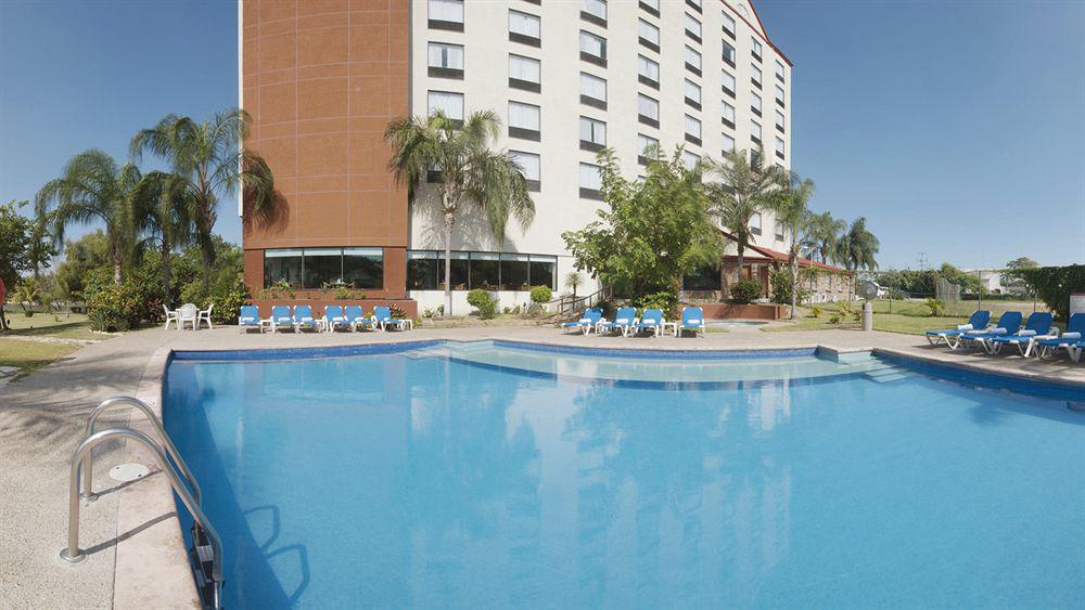 Fiesta Inn Тампико Экстерьер фото